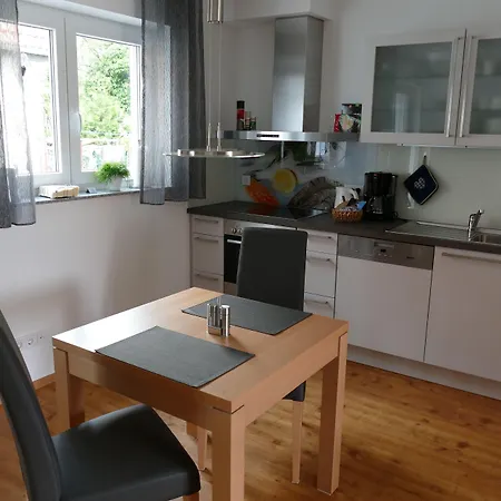 Lägenhet Businesswohnungen Haag, Neben Autobahn A7, Parkplaetze Vorhanden *