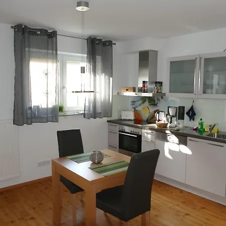 Business Comfort Wohnungen, Naehe A7, Balkon Oder Terrasse, Parkplatz Aalen